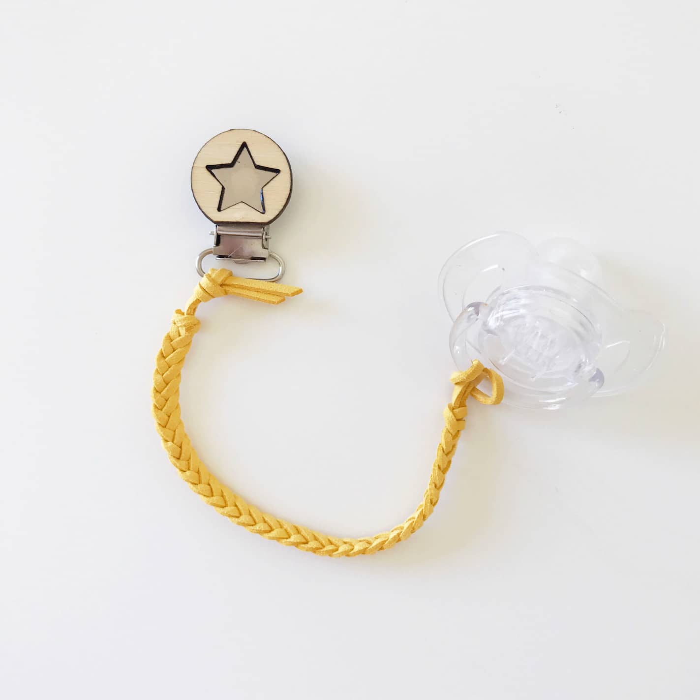 Yellow star dummy clip