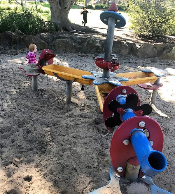Centenary-Park-Miranda-water-play