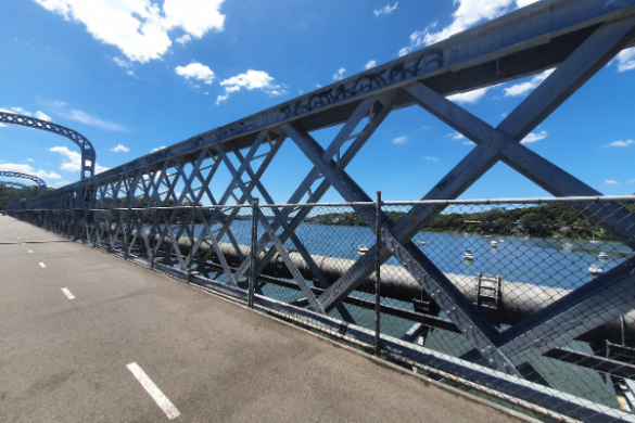 Como Bridge Walk