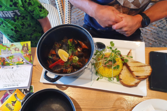 Mussel hot pot at Bundeena CSC