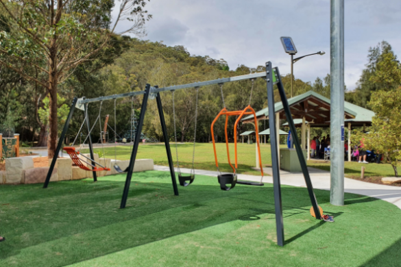 swings at Burnum Burnum playgorund